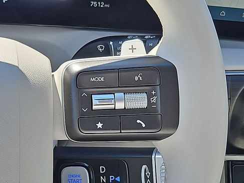 Used 2026 Hyundai Palisade SEL FWD image 23