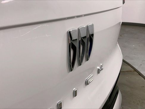 Used 2025 Buick Envista Sport Touring FWD image 29