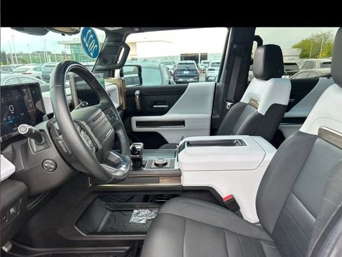 Used 2022 GMC Hummer EV Edition 1 w/ LPO, Illumination Package AWD/4WD image 6