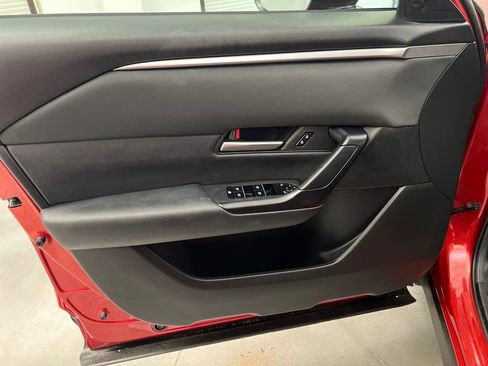 Used 2024 MAZDA CX-50 AWD 2.5 S w/ Preferred Package image 11