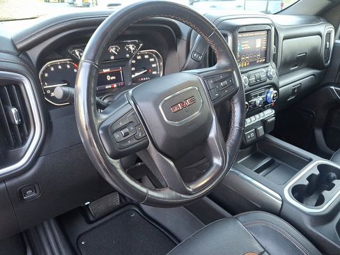 Used 2023 GMC Sierra 2500 AT4 w/ Gooseneck/5TH Wheel Package image 14