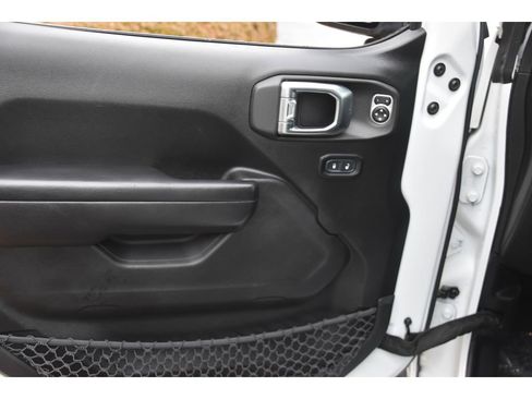 Used 2020 Jeep Wrangler Unlimited Rubicon image 23