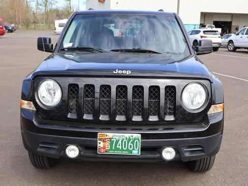 Used 2016 Jeep Patriot Sport w/ Power Value Group AWD/4WD image 9