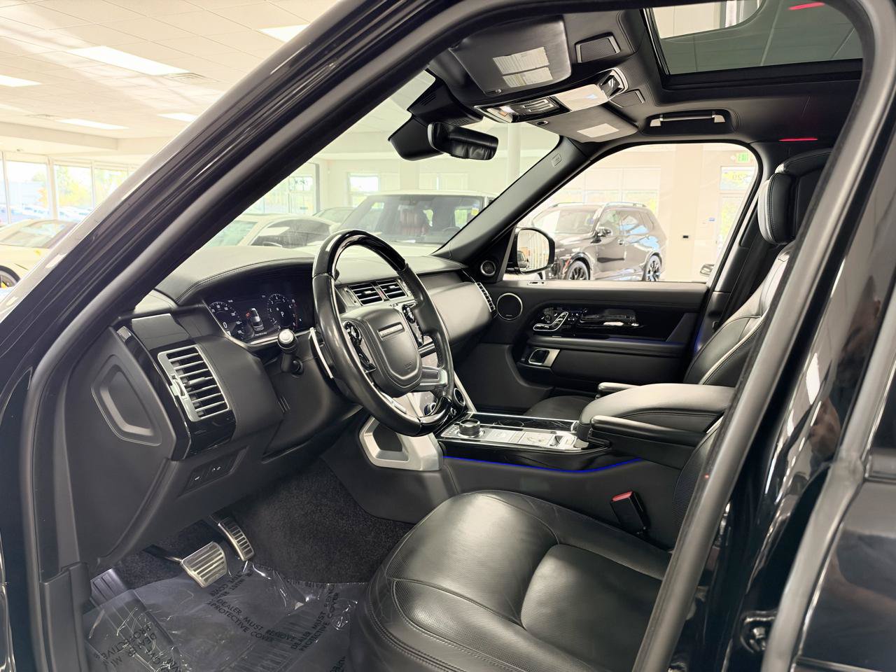Used 2019 Land Rover Range Rover Long Wheelbase Autobiography AWD/4WD image 10