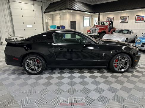 Used 2012 Ford Mustang Shelby GT500 image 7