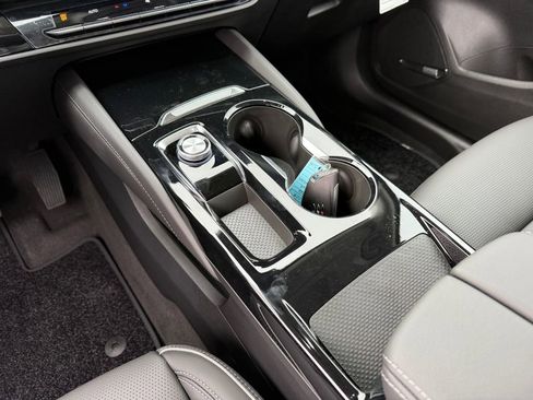 New 2026 Buick Envision Avenir image 18