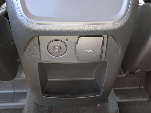 New 2026 Ford Explorer Active image 13