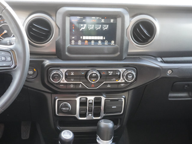 Used 2023 Jeep Gladiator Sport AWD/4WD image 14