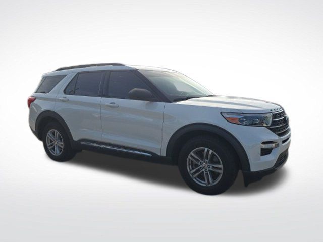 Used 2021 Ford Explorer XLT w/ Equipment Group 202A AWD/4WD image 1
