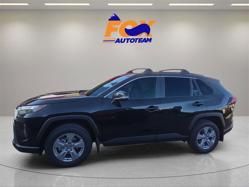 New 2025 Toyota RAV4 XLE image 2