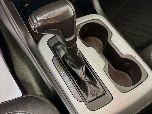 Used 2017 Chevrolet Colorado LT w/ Luxury Package, Chrome image 18