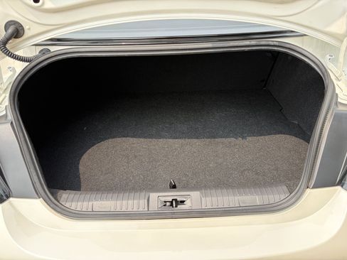 Used 2023 Toyota GR86 Premium w/ ALL Weather Mat Package (TMS) RWD image 30