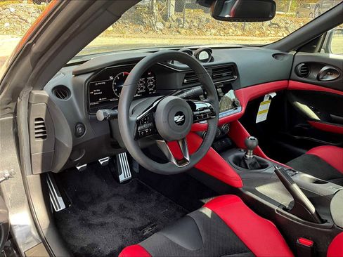 New 2024 Nissan Z Performance w/ Floor Mat Package image 8