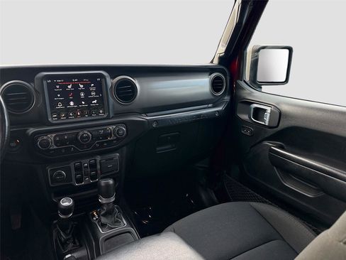 Used 2021 Jeep Wrangler Unlimited Sport image 25