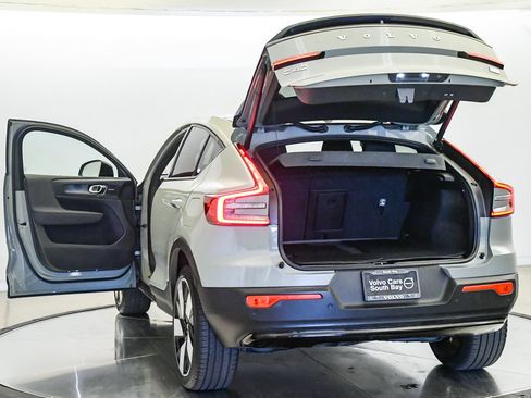 Certified 2024 Volvo C40 P8 Recharge Ultimate w/ Protection Package Premier AWD/4WD image 26