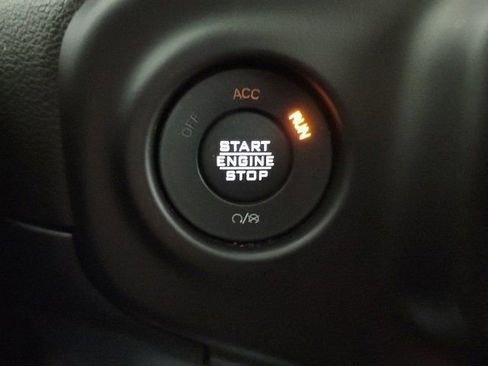 Used 2022 Jeep Wrangler Unlimited Rubicon w/ LED Lighting Group image 33