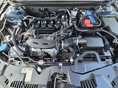 Certified 2025 Honda Accord SE image 36