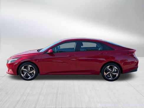 Certified 2023 Hyundai Elantra SEL w/ Convenience Package FWD image 4
