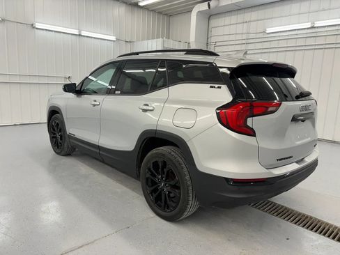 Used 2020 GMC Terrain SLE w/ Driver Convenience Package AWD/4WD image 6