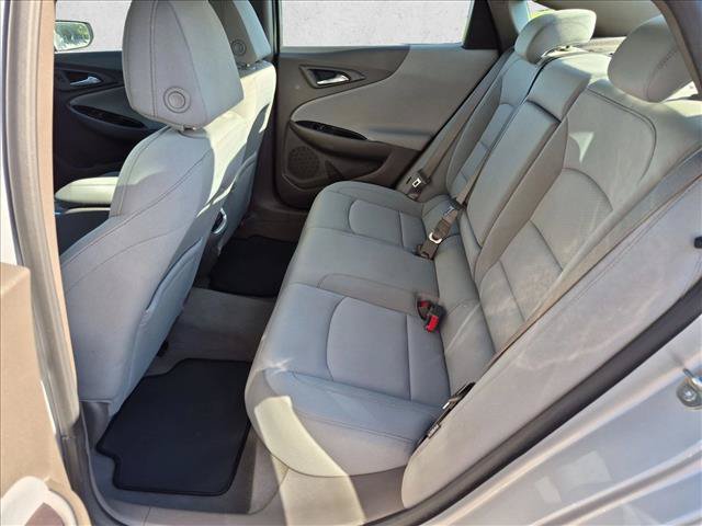 Used 2020 Chevrolet Malibu LT FWD image 18