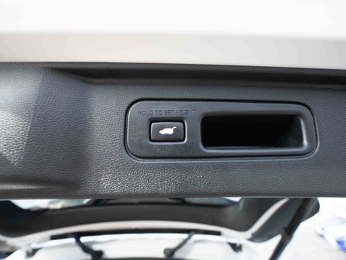 Used 2023 Honda Pilot Elite image 29