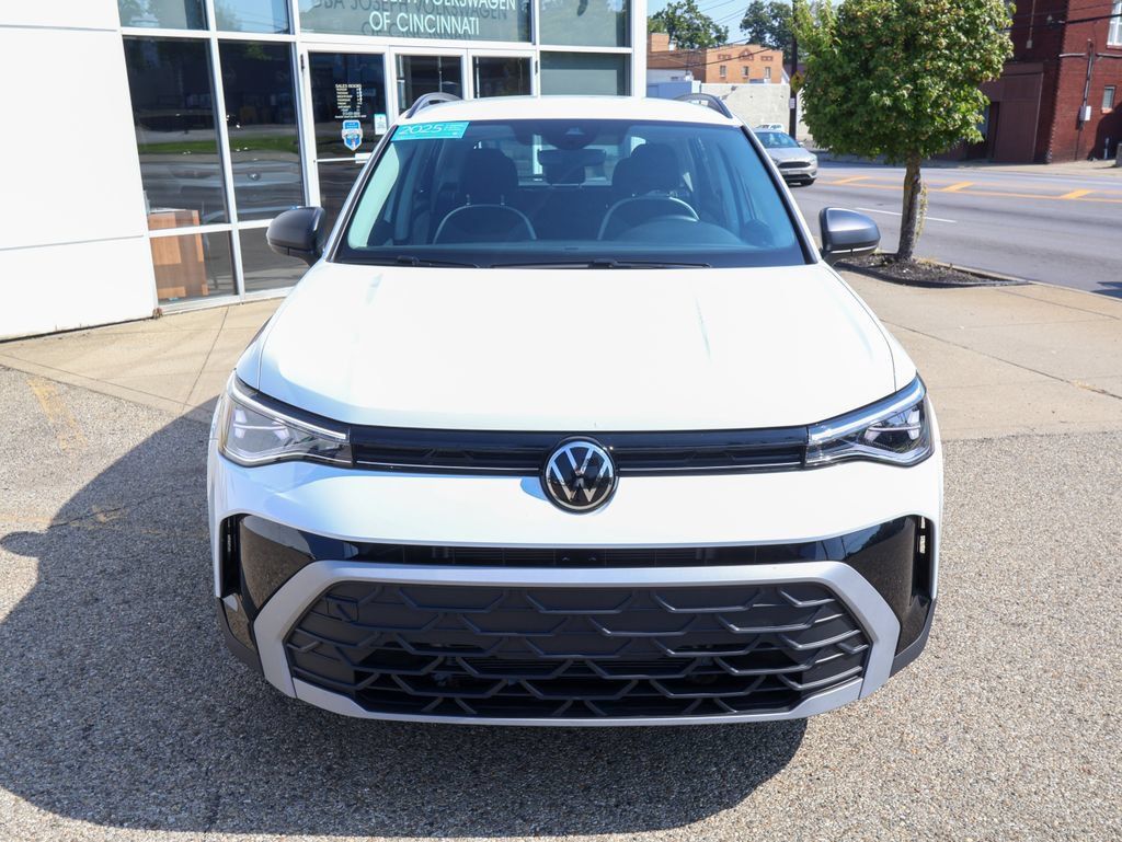 Used 2025 Volkswagen Taos S FWD image 8
