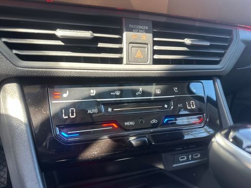 New 2026 Volkswagen Jetta SEL FWD image 11