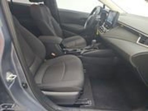 Used 2022 Toyota Corolla LE image 8