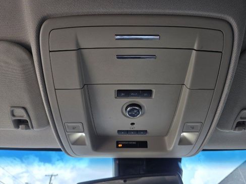 Used 2018 Chevrolet Suburban LT w/ Texas Edition Package image 47