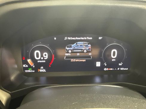 Used 2025 Ford Explorer Active AWD/4WD image 32