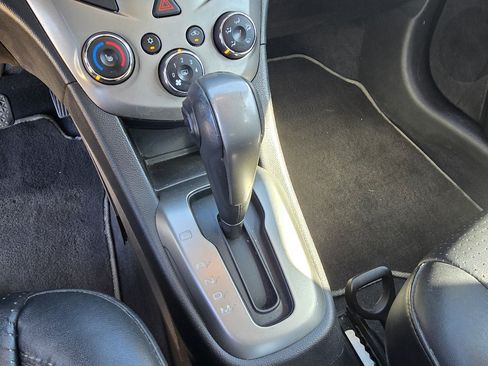 Used 2012 Chevrolet Sonic LTZ FWD image 23