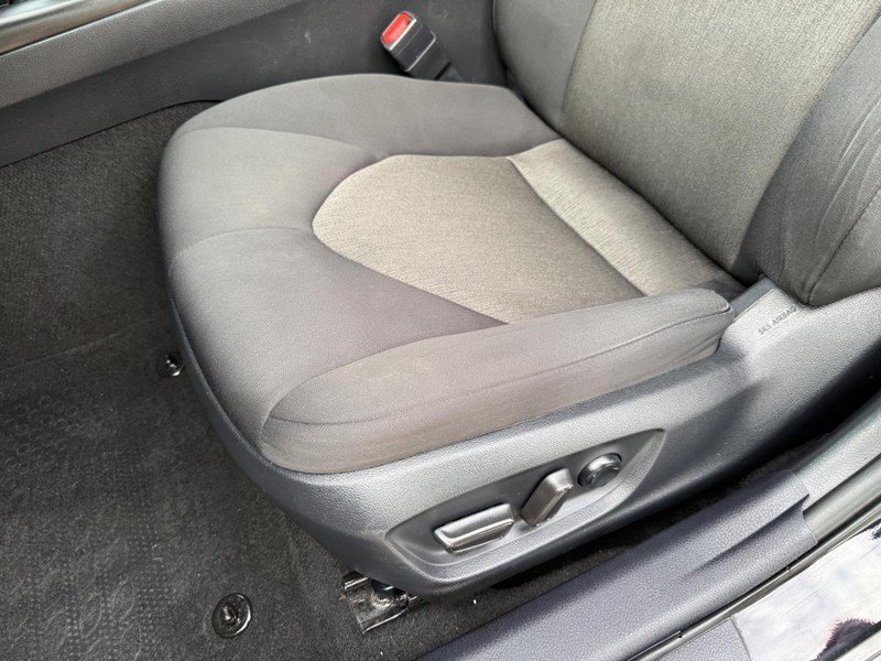Used 2024 Toyota Camry LE FWD image 17