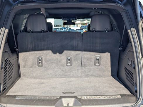 Used 2022 GMC Yukon XL AT4 w/ Max Trailering Package image 21