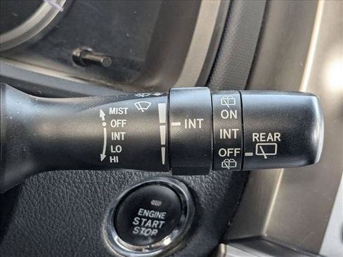 Used 2015 Toyota 4Runner Limited image 13