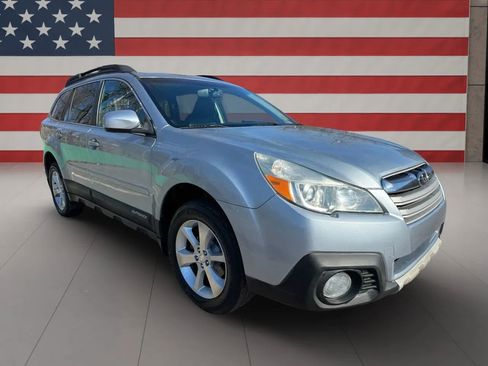 Used 2014 Subaru Outback 2.5i Limited AWD/4WD image 3