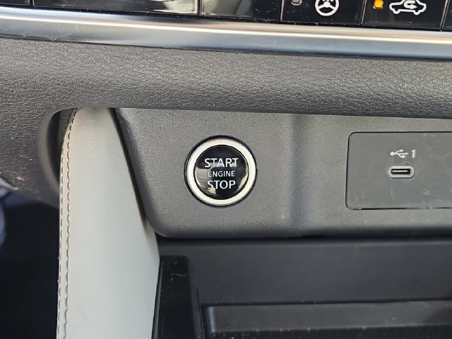 Certified 2023 Nissan Rogue SL AWD/4WD image 27