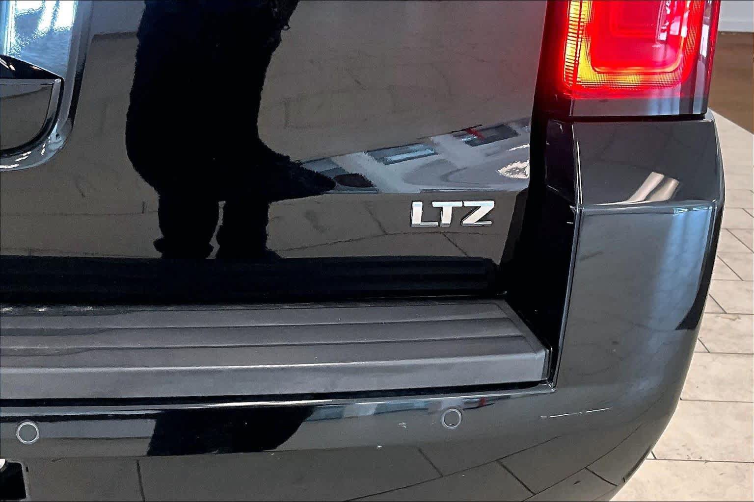 Used 2015 Chevrolet Tahoe LTZ RWD image 9