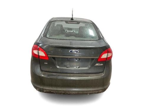 Used 2011 Ford Fiesta SE w/ 201A Rapid Spec Order Code image 4