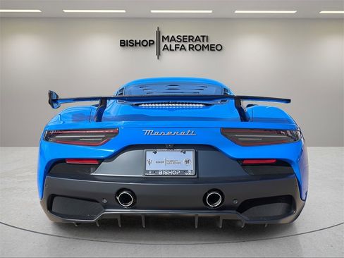 Used 2022 Maserati MC20 Coupe image 11