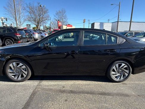 Used 2025 Subaru Legacy Limited image 7