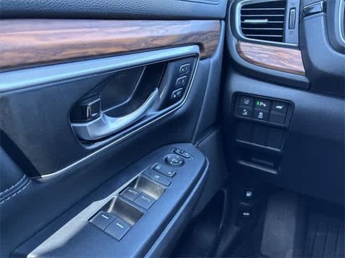 Used 2022 Honda CR-V Touring image 39