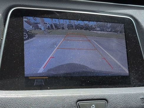 Used 2019 Cadillac XT4 Sport w/ Cold Weather Package FWD image 21