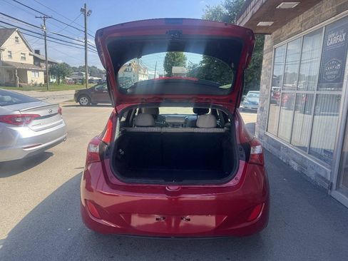 Used 2013 Hyundai Elantra GT w/ Touch & Go Pkg FWD image 15