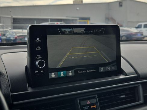Used 2023 Honda Pilot EX-L image 24