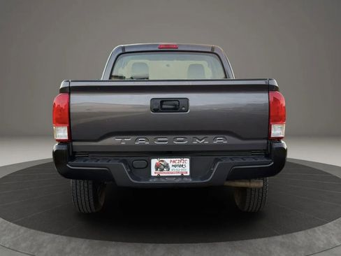 Used 2016 Toyota Tacoma SR RWD image 7