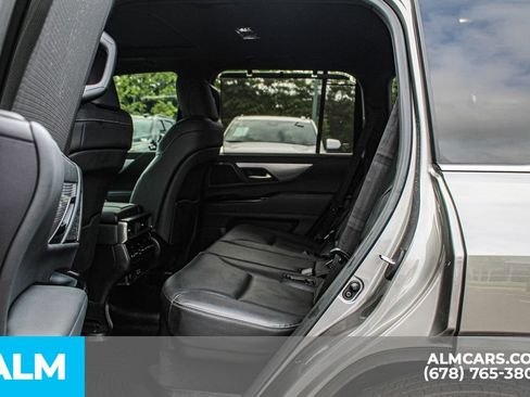 Used 2023 Lexus LX 600 F Sport w/ Accessory Package (Z1) AWD/4WD image 18
