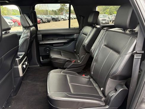 Used 2021 Ford Expedition Max XLT AWD/4WD image 14