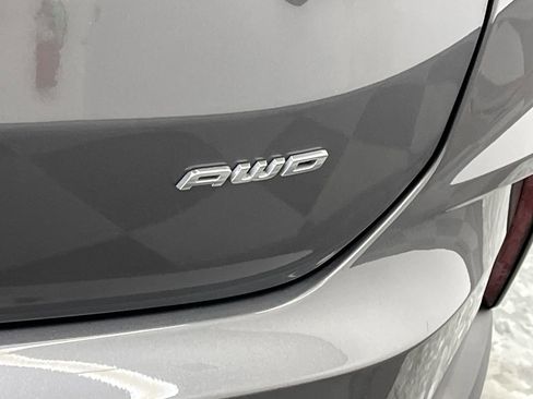 Certified 2024 Ford Edge SE w/ Cargo Accessory Package image 28