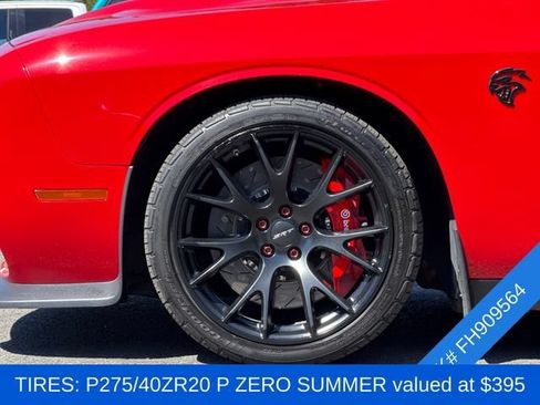 Used 2015 Dodge Challenger SRT Hellcat RWD image 4