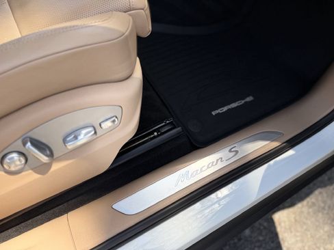 Used 2021 Porsche Macan S AWD/4WD image 20